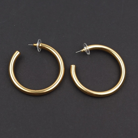New JCREW Gold Hoop Earrings - Picture 3 of 3